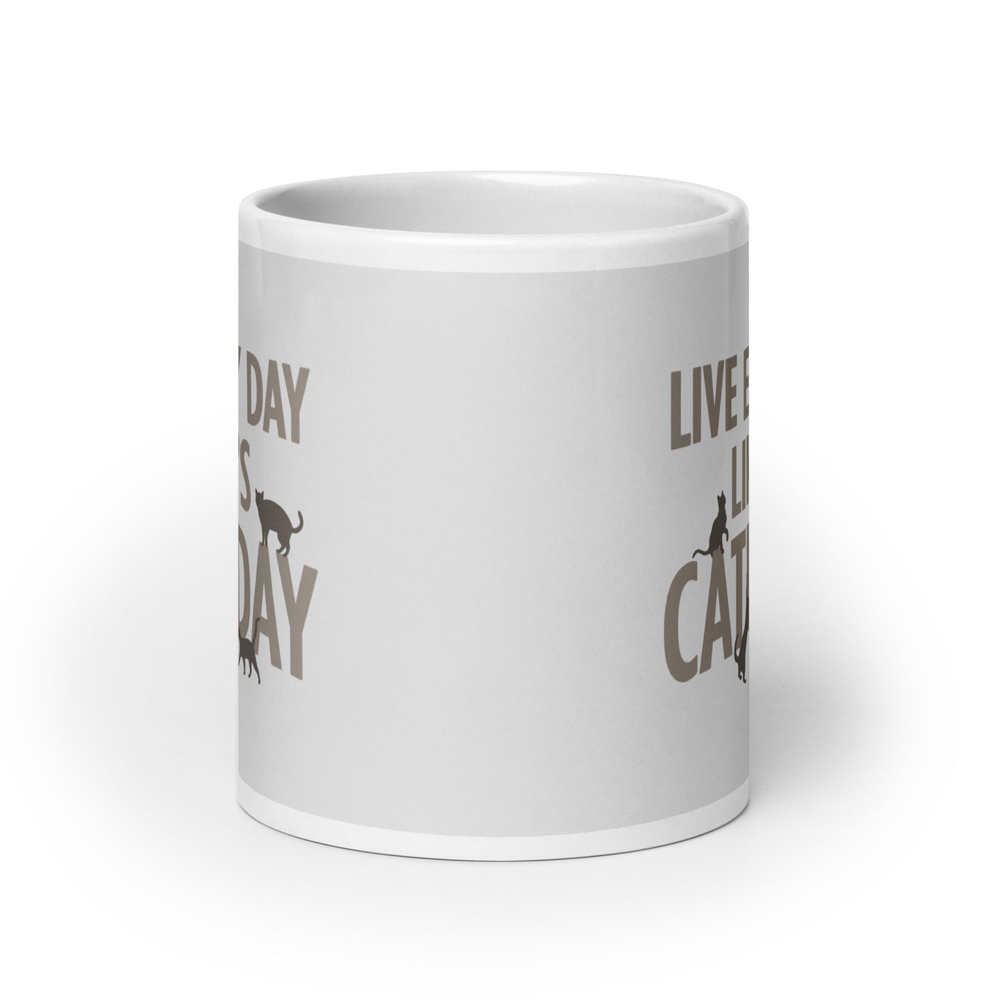 Live Every Day Like It's Caturday Mug